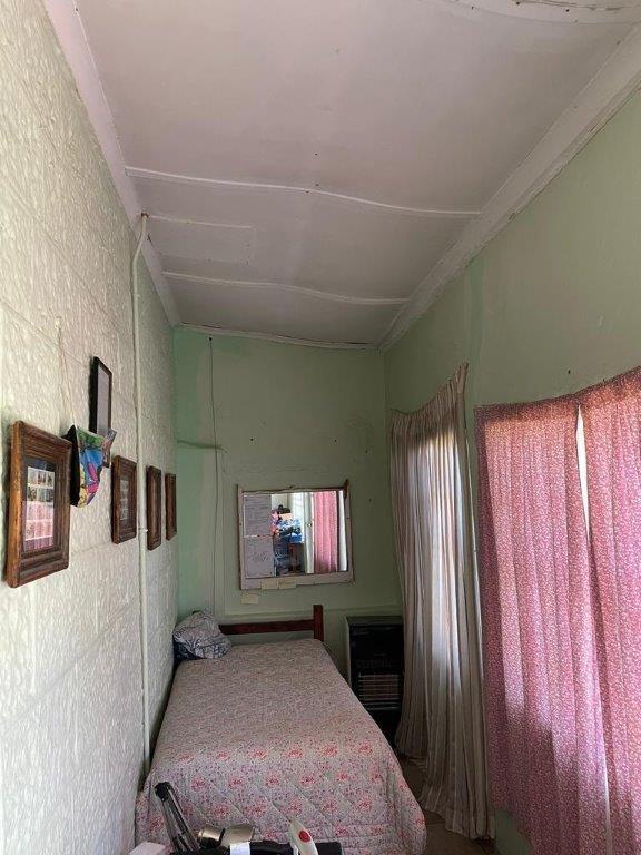 5 Bedroom Property for Sale in Ladybrand Free State